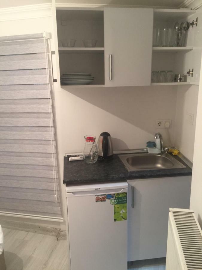 Serhat Apart Otel Istanbul Exterior foto